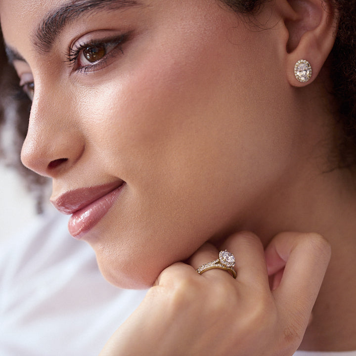 Ada | 18ct Yellow Gold 2.25ct tw Lab Grown Diamond Oval Halo Stud Earrings