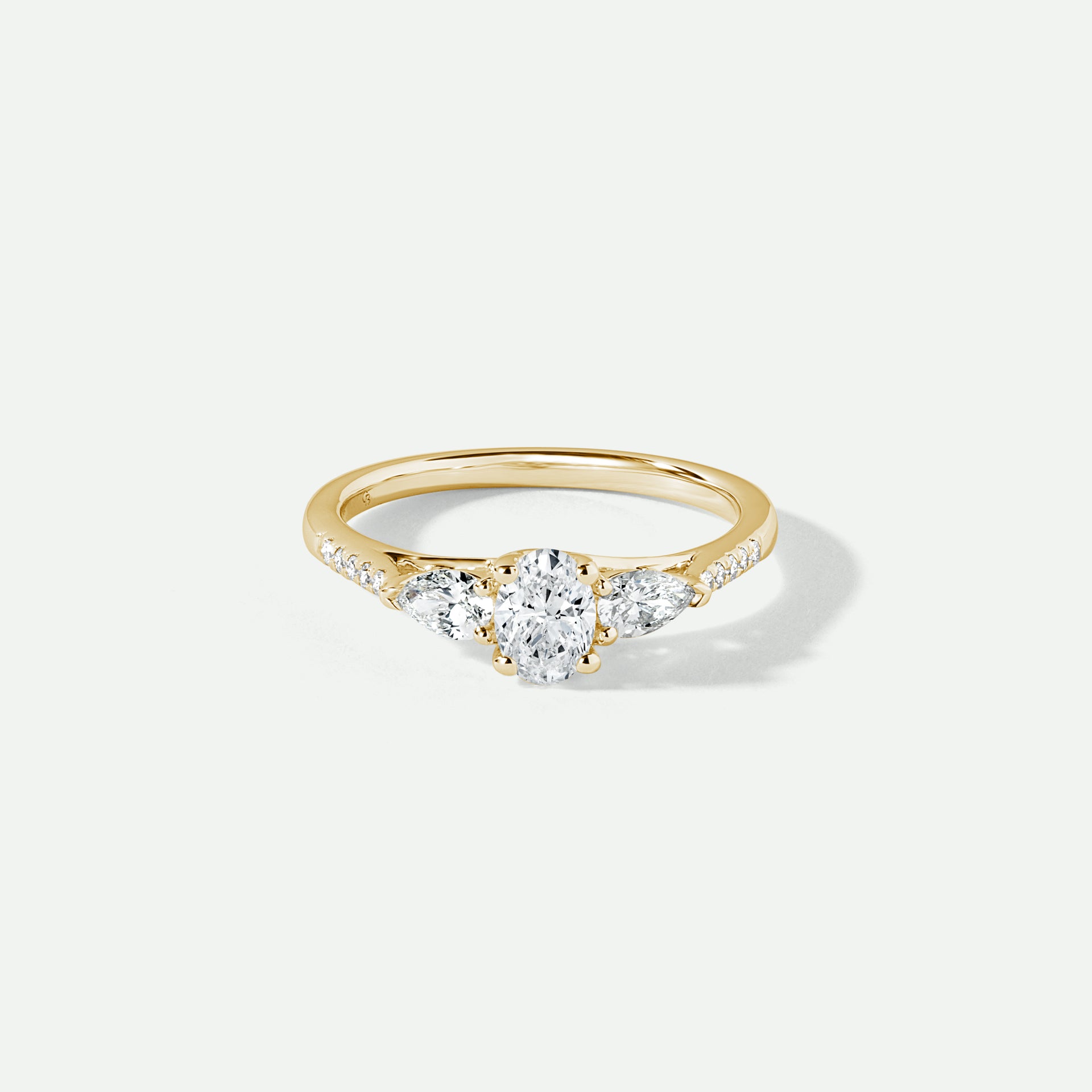 Alissa | 9ct Yellow Gold 0.75ct tw Lab Grown Diamond Engagement Ring