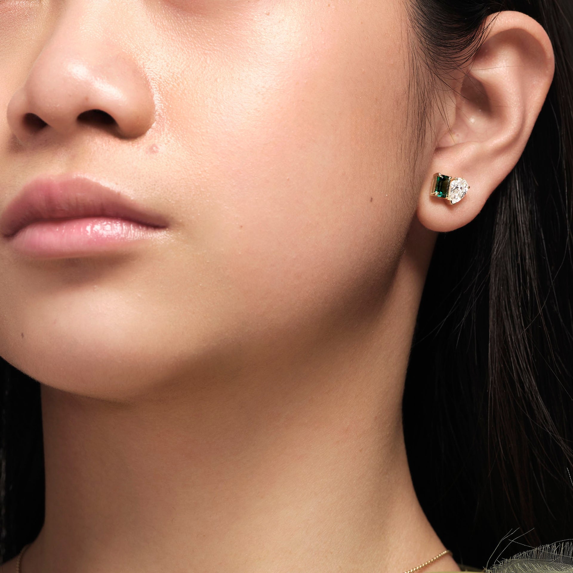 Unity | 9ct Yellow Gold 1.30ct tw. Lab Grown Diamond and Created Emerald Toi et Moi Stud Earrings