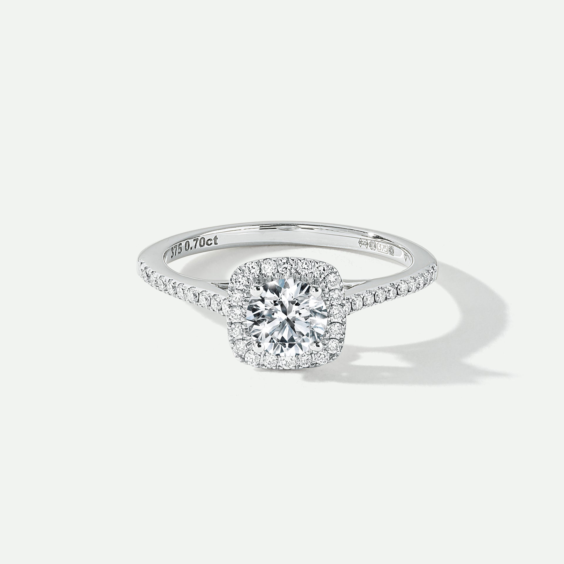 Cynthia | 9ct White Gold 0.70ct tw Lab Grown Diamond Halo Ring