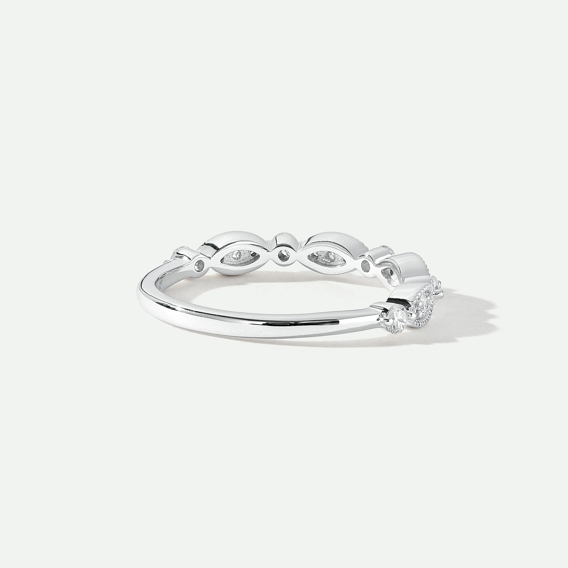 Florence | 18ct White Gold 0.25ct tw Lab Grown Diamond Milgrain Vintage Band Ring