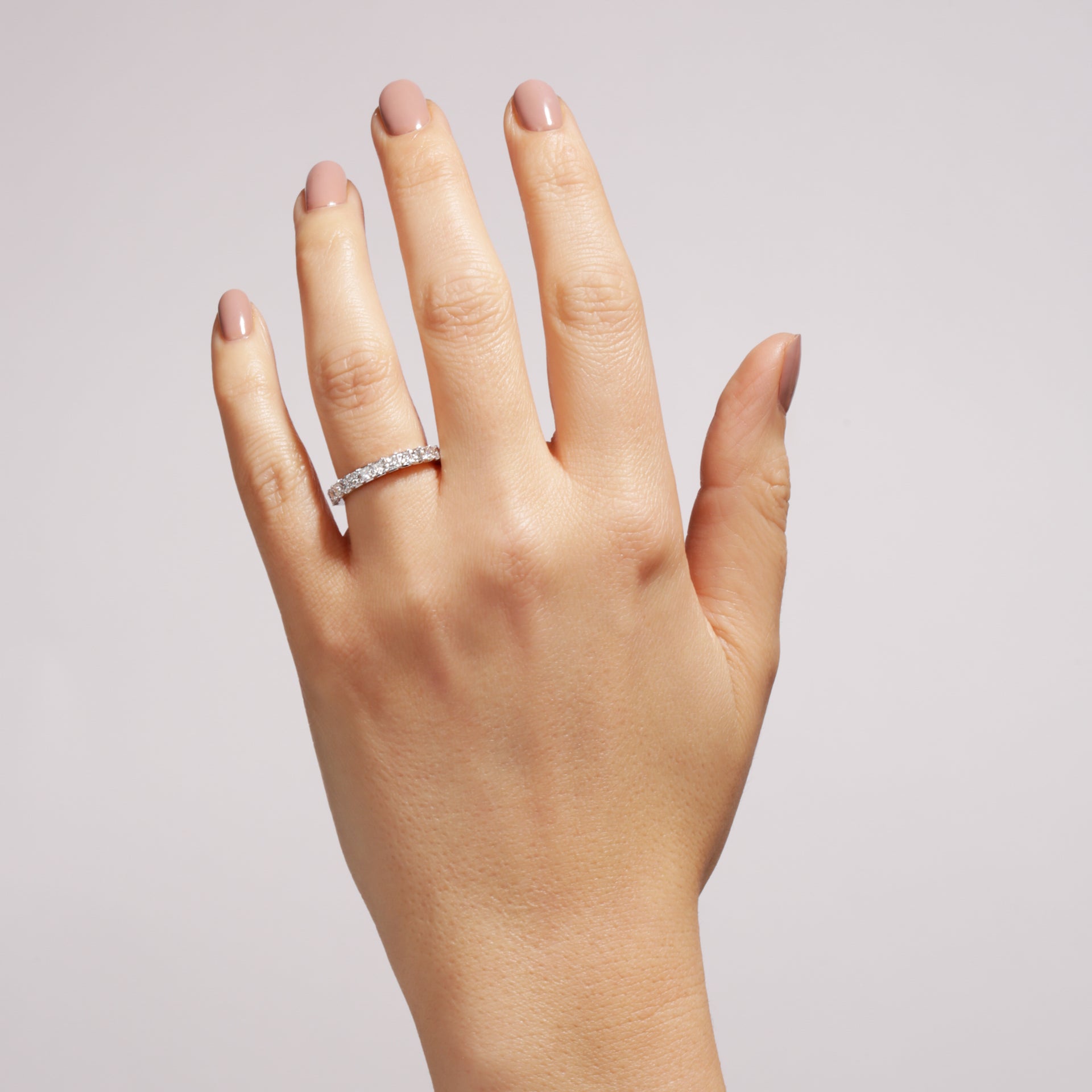 Leona | 9ct White Gold 1ct tw Lab Grown Diamond Eternity Band Ring
