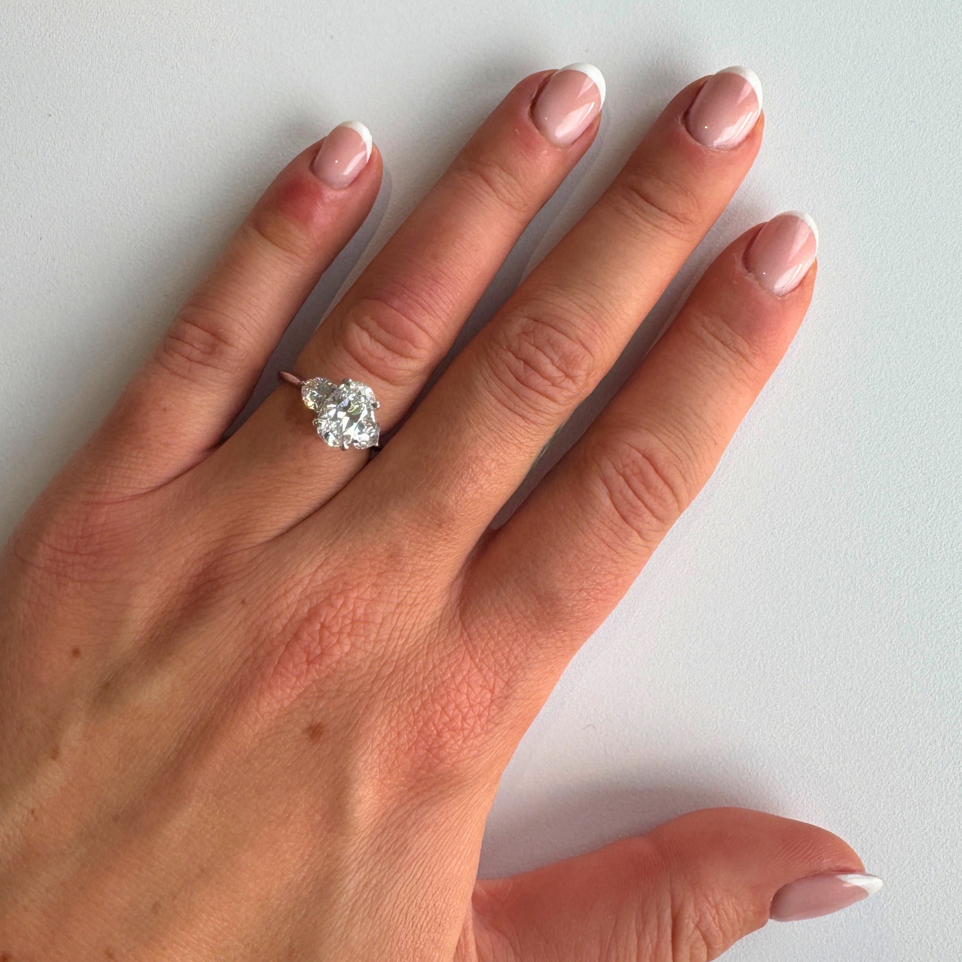 Texas | 18ct White Gold 3.00ct tw Oval and Hearts Lab Grown Diamond Trilogy Ring