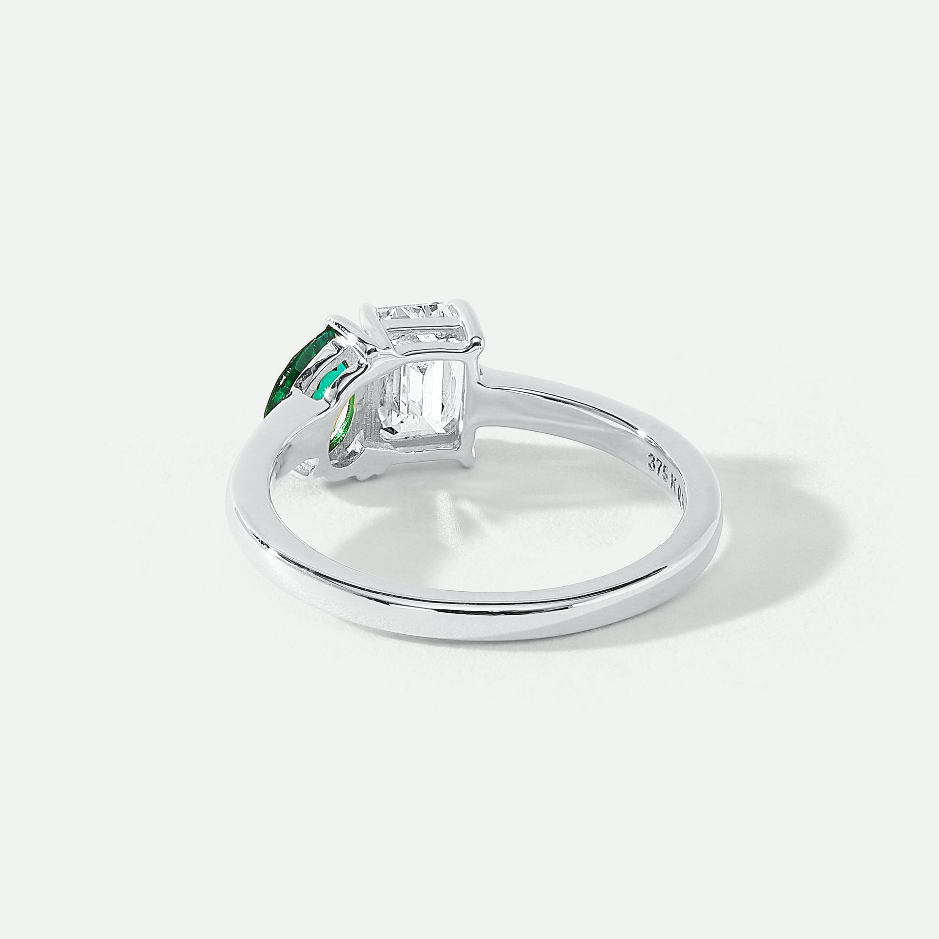 Harmony | 9ct White Gold 0.75ct tw Lab Grown Diamond and Created Emerald Toi et Moi Ring