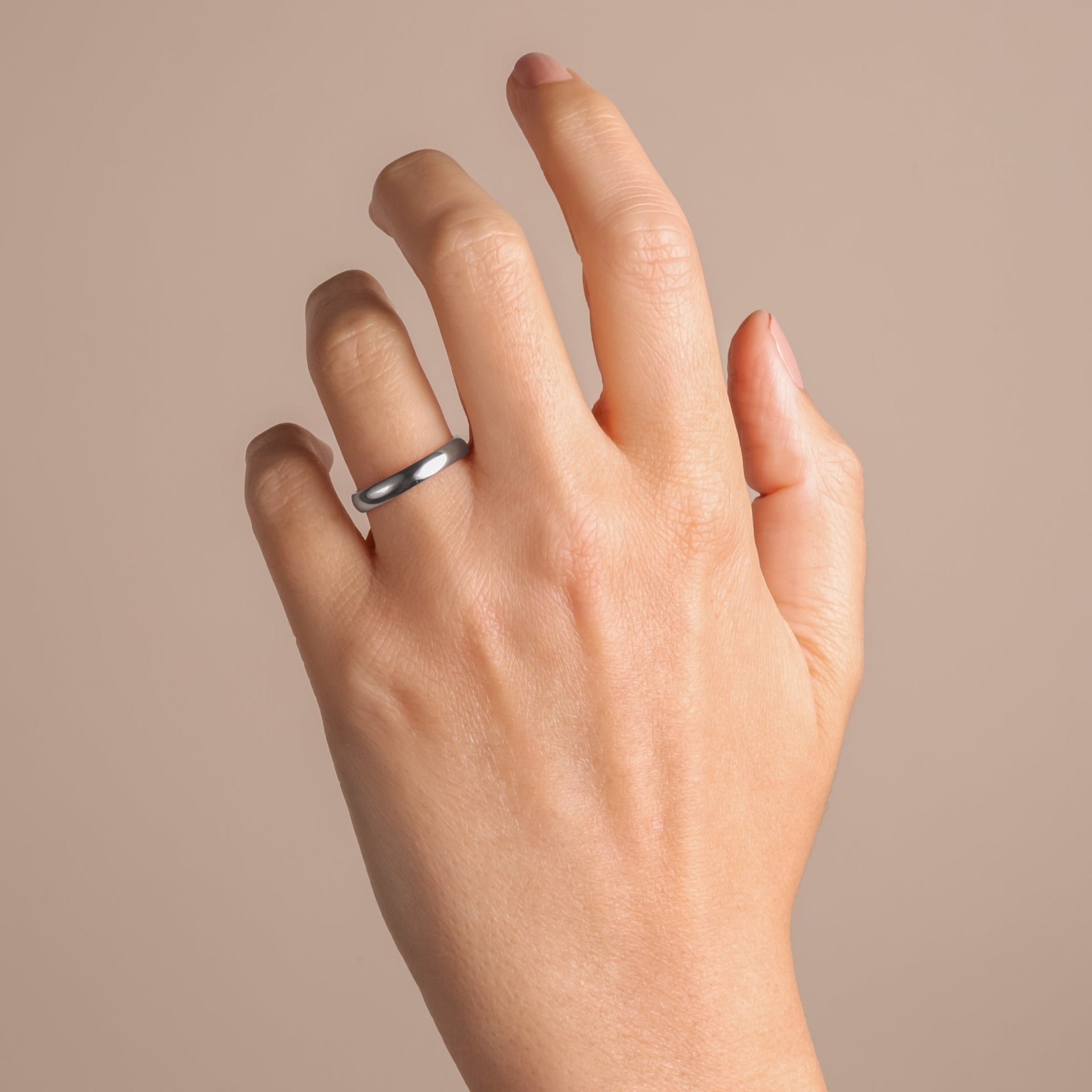 Amory | 9ct White Gold 3mm Heavy Court Wedding Ring