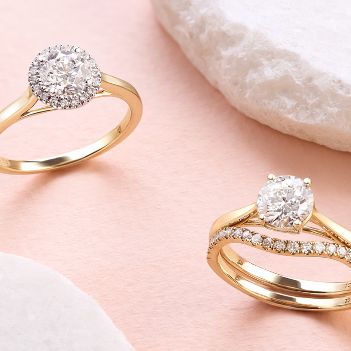 Winter Christmas Proposal Ideas With Lab-Grown Diamond Rings