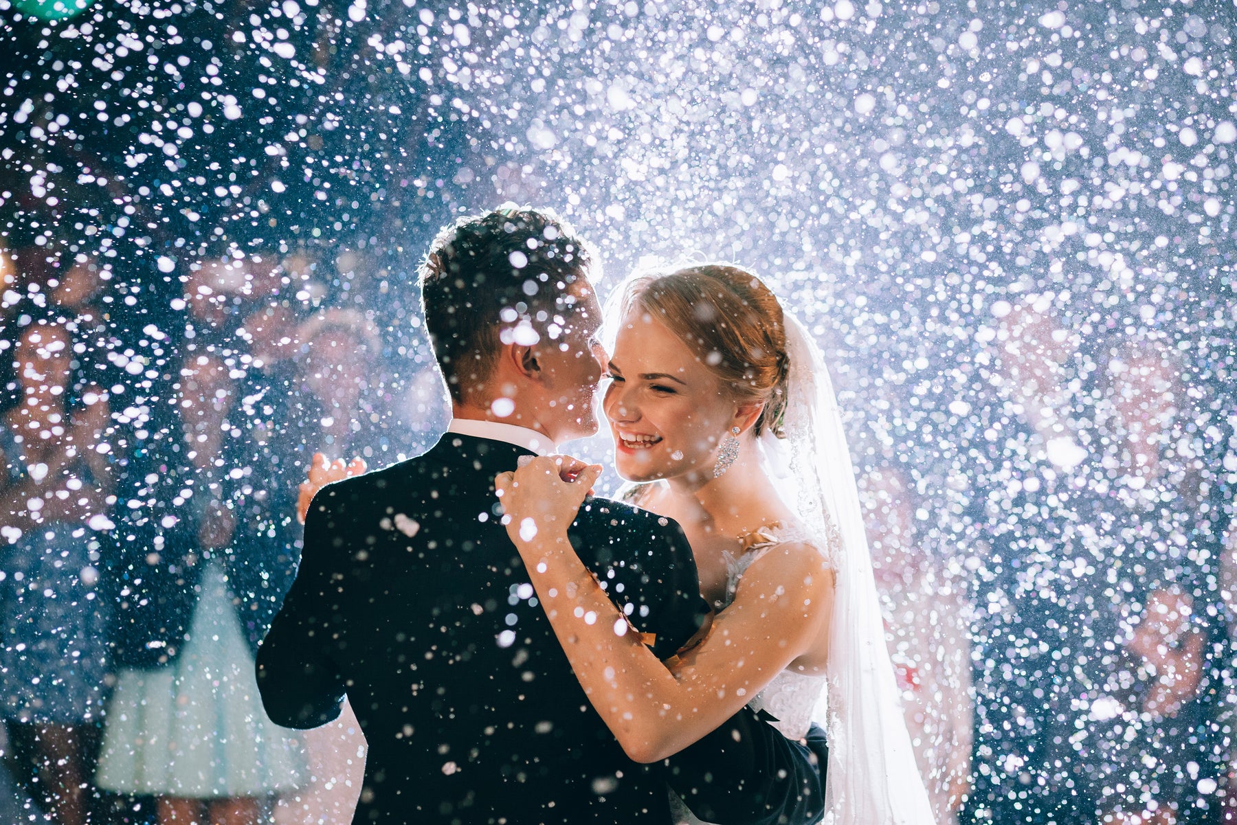 Everything you need to know about wedding songs and playlists [with 9 Spotify Playlists!]