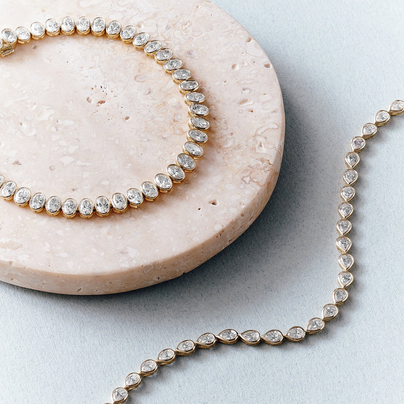 Fleur | 9ct Yellow Gold 4.40ct tw. Lab Grown Diamond Pear Tennis Bracelet