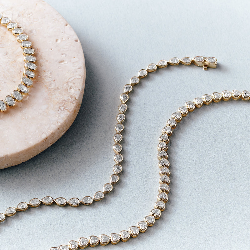 Valentina | 9ct Yellow Gold 5.75ct tw. Lab Grown Diamond Heart Tennis Bracelet