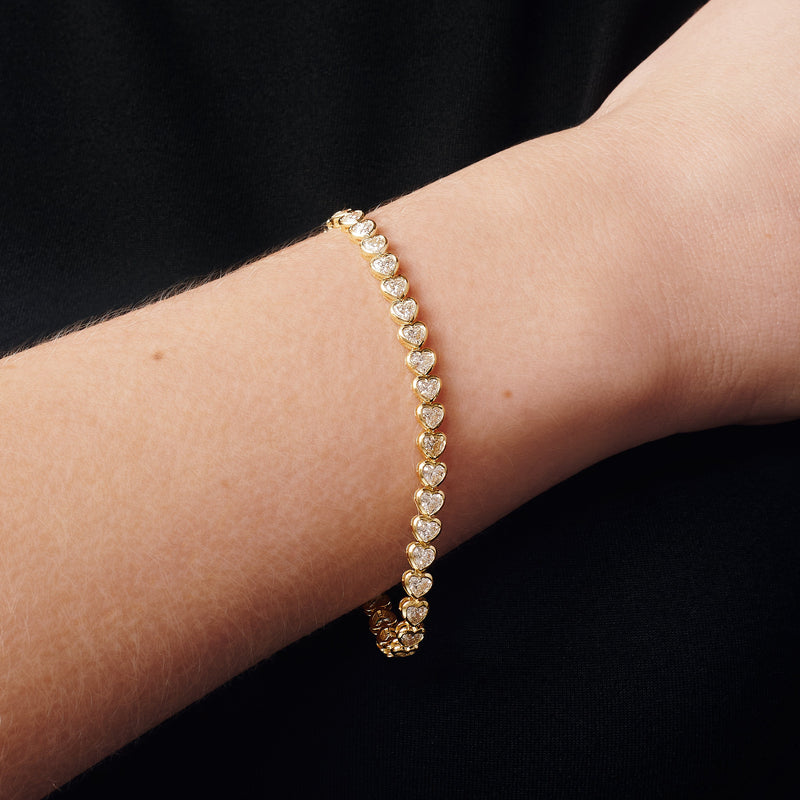 Valentina | 9ct Yellow Gold 5.75ct tw. Lab Grown Diamond Heart Tennis Bracelet