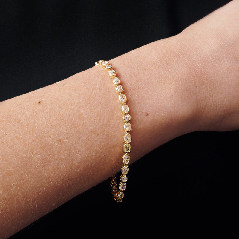 Monroe | 9ct Yellow Gold 4.85ct tw. Lab Grown Diamond Mixed Shape Tennis Bracelet