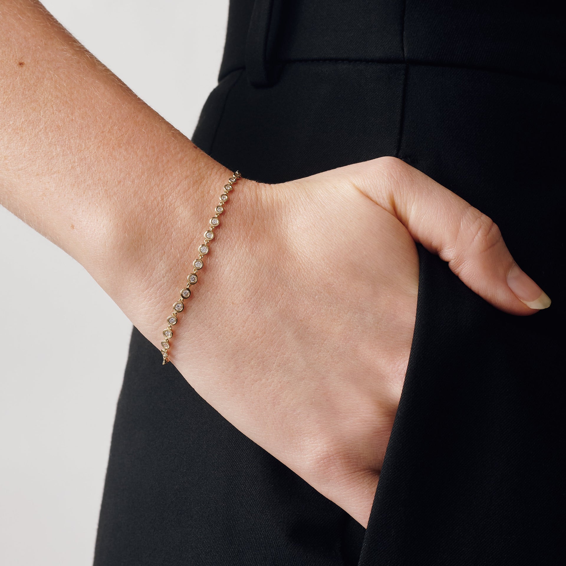 Verity | 9ct Yellow Gold 0.50ct tw. Lab Grown Diamond and Paperclip Link Chain Bracelet