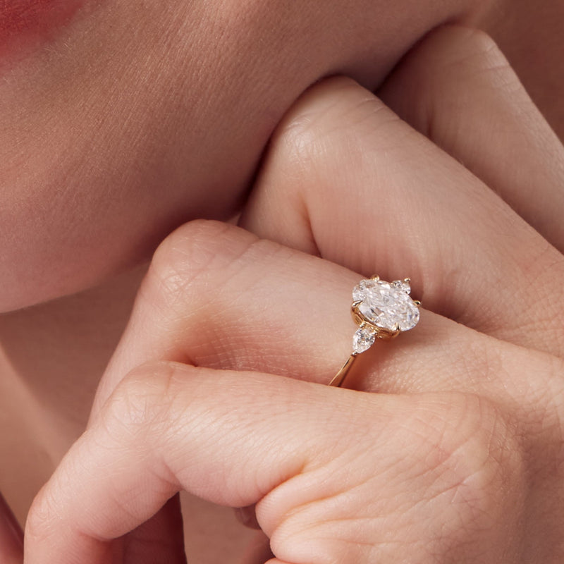 Rebecca | 18ct Yellow Gold 1ct tw Lab Grown Diamond Engagement Ring