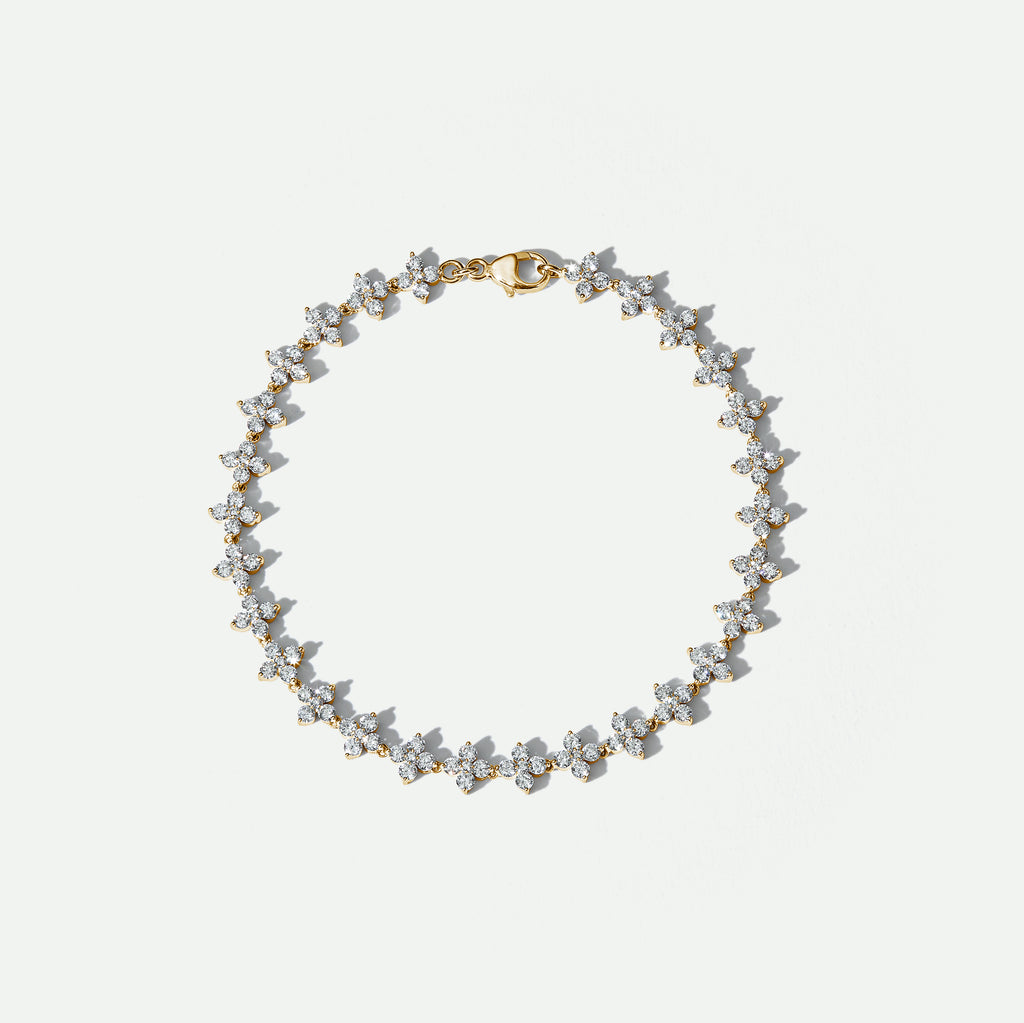 #Victoria | 9ct Yellow Gold 3ct tw Lab Grown Flower Bracelet