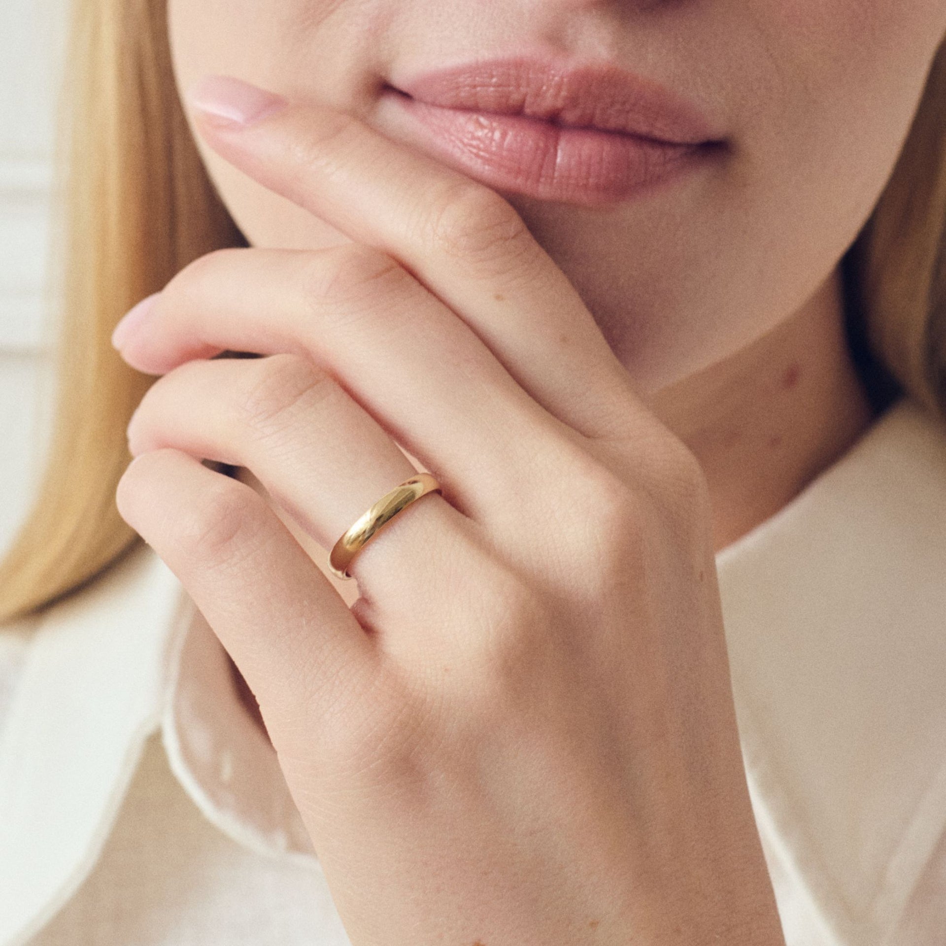 Amory | Classic 9ct Yellow Gold Court Wedding Ring - 3mm