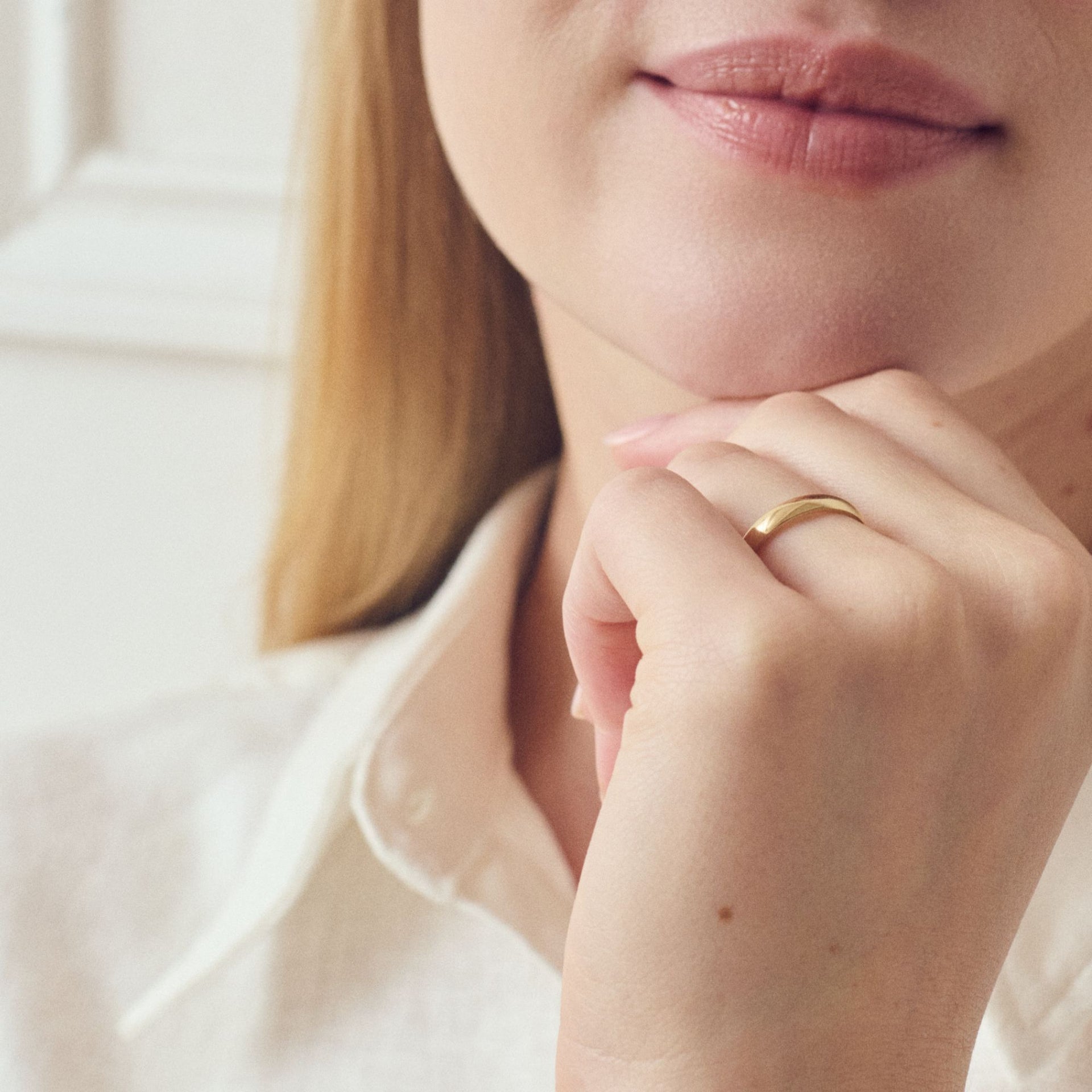 Amory | Classic 9ct Yellow Gold Court Wedding Ring - 3mm