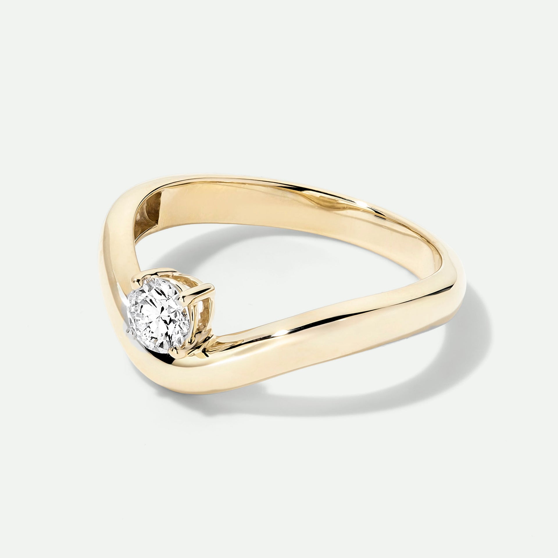 Goya | 9ct Yellow Gold 0.25ct tw. Lab Grown Diamond Floating Solitaire Band Ring