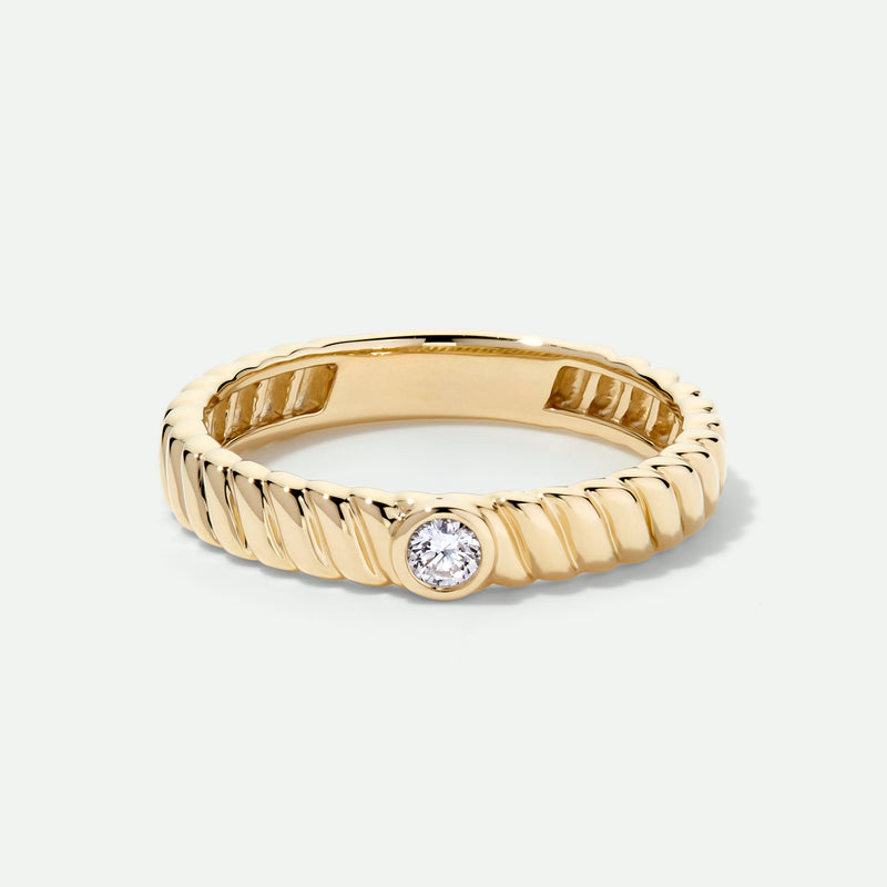 Arianna | 9ct Yellow Gold Lab Grown Diamond Bezel Set Solitaire Band Ring