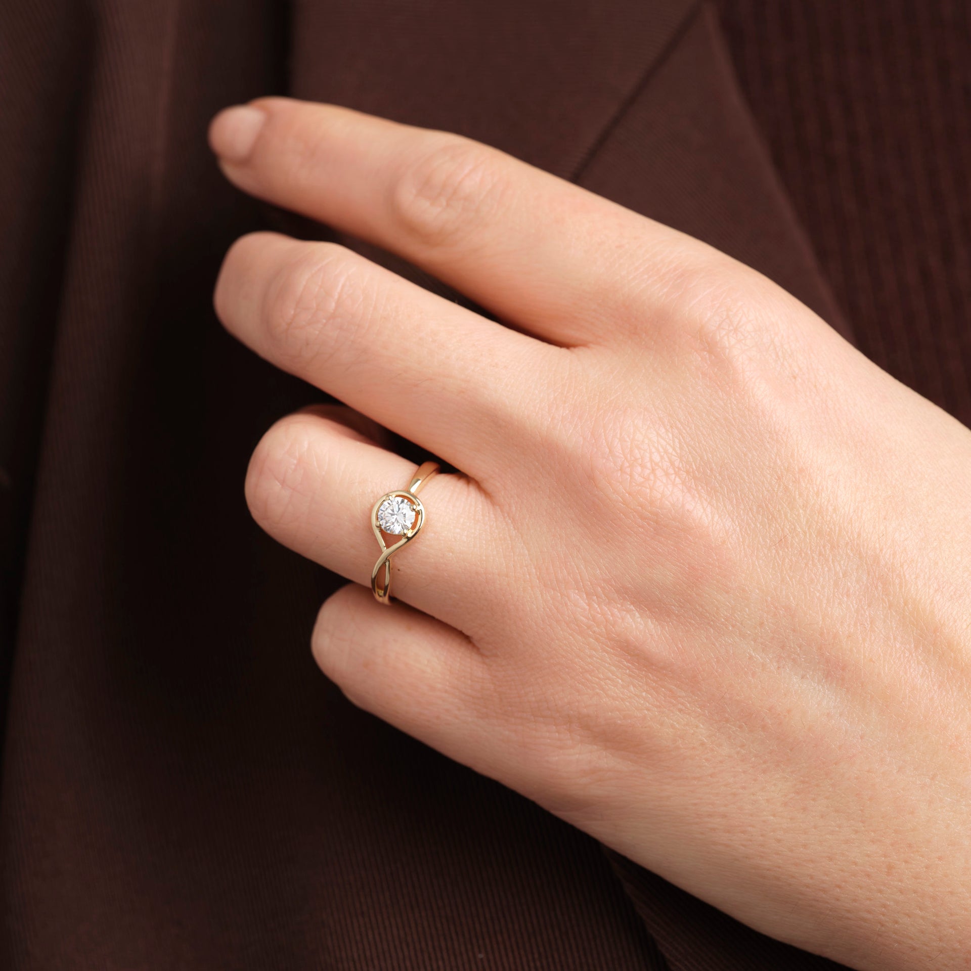 Eloise | 9ct Yellow Gold 0.40ct tw. Lab Grown Diamond Solitaire Engagement Ring