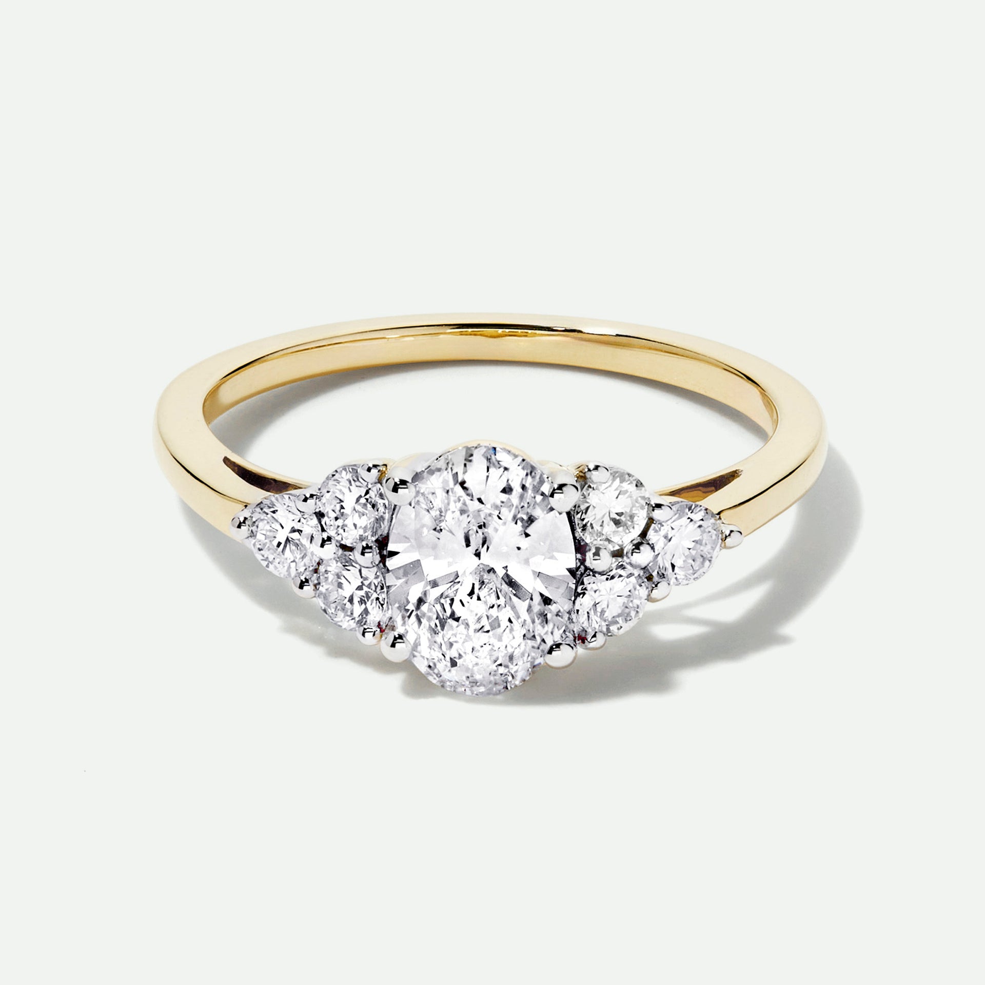 Samara | 9ct Yellow Gold 1.12ct tw. Lab Grown Diamond Oval Cluster Engagement Ring