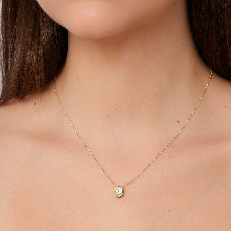 Iris Necklace | 9ct Yellow Gold 1.00ct Lab Grown Diamond Elongated Cushion Solitaire Necklace