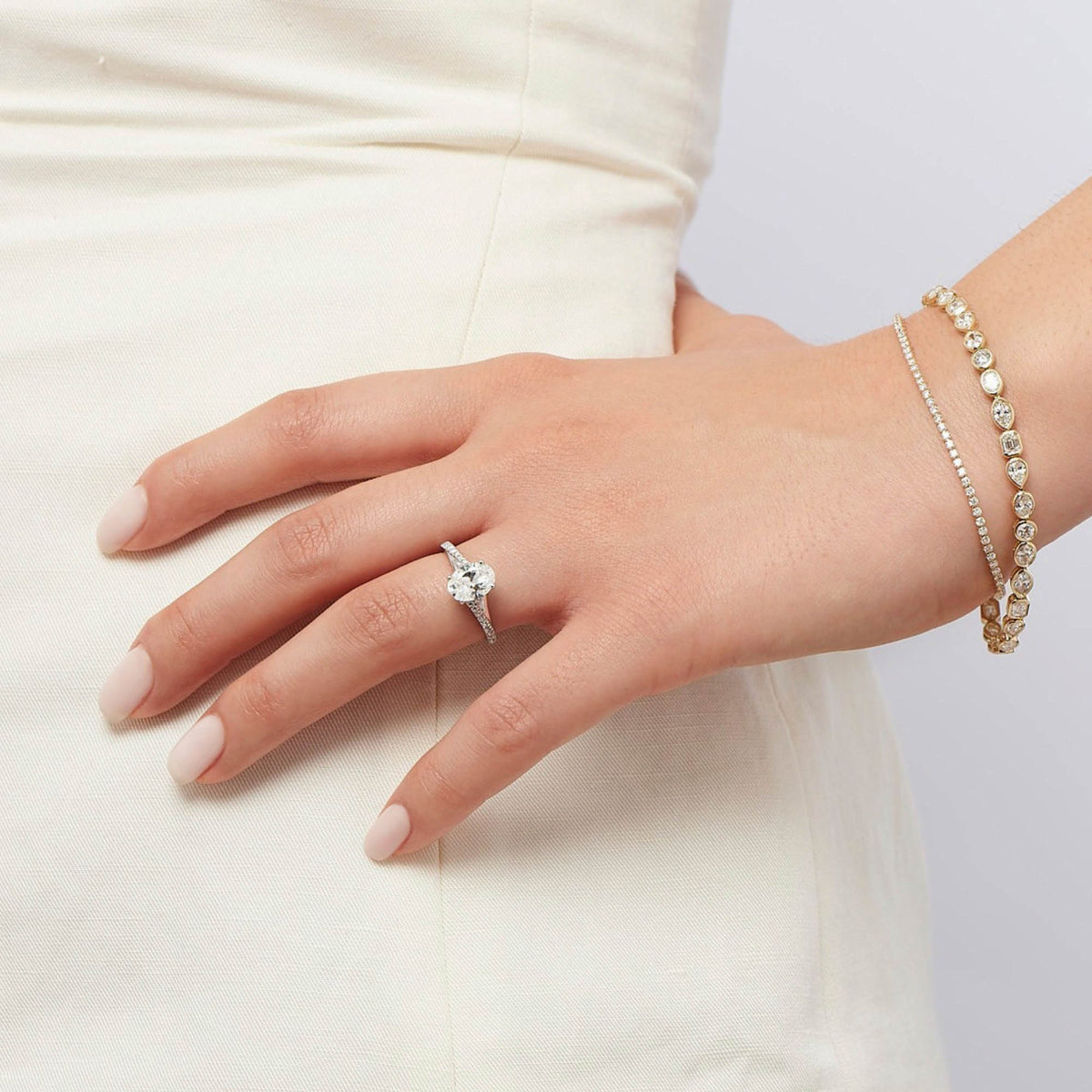 Lyon | 9ct White Gold 1.54ct tw Oval Lab Grown Diamond Solitaire Ring