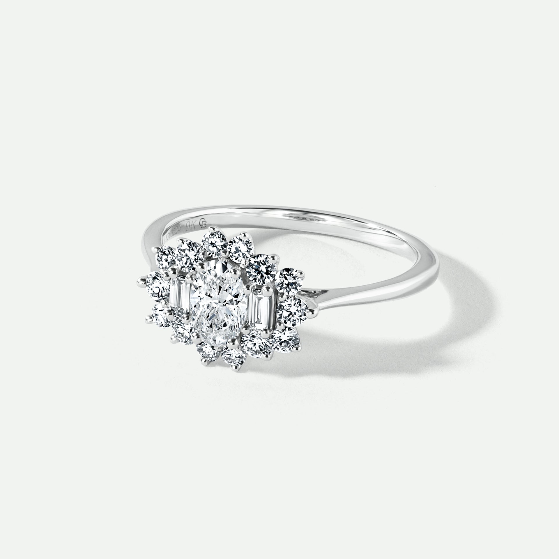 Daisy | 9ct White Gold 0.75ct tw Lab Grown Diamond Cluster Ring