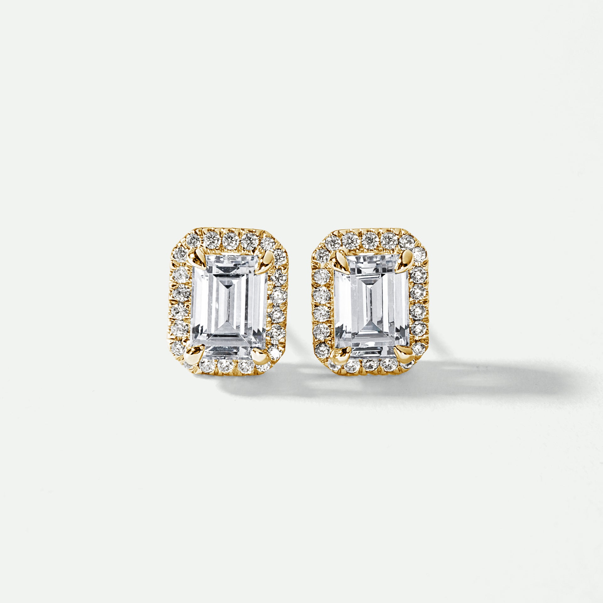 Lena | 18ct Yellow Gold 2.25ct tw Lab Grown Diamond Emerald Halo Stud Earrings