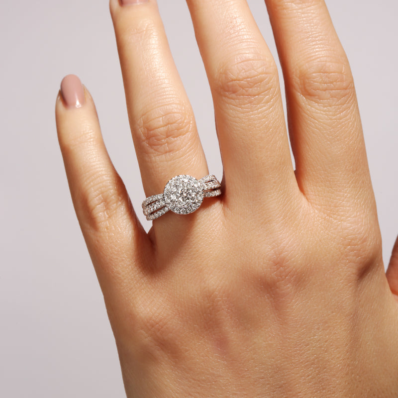 Fergie | 9ct White Gold 1ct tw Lab Grown Diamond Engagement Ring