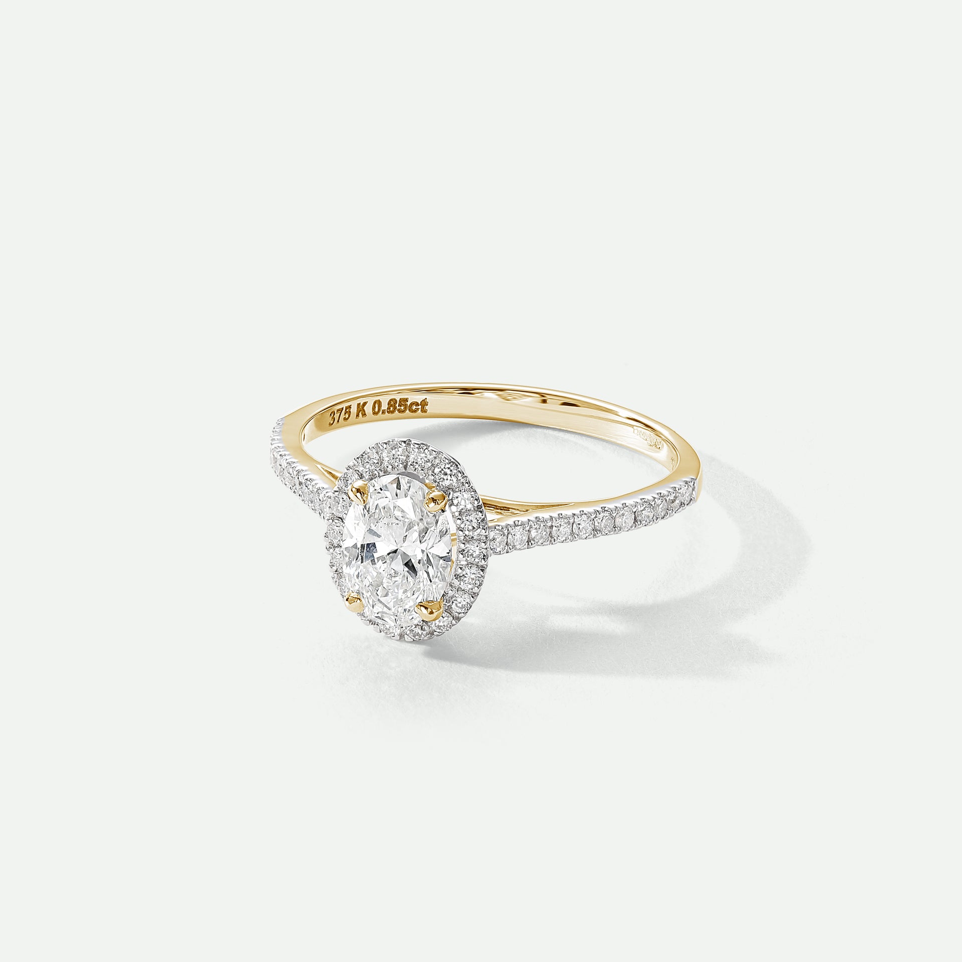 Freya | 9ct Yellow Gold 0.85ct tw Lab Grown Diamond Ring