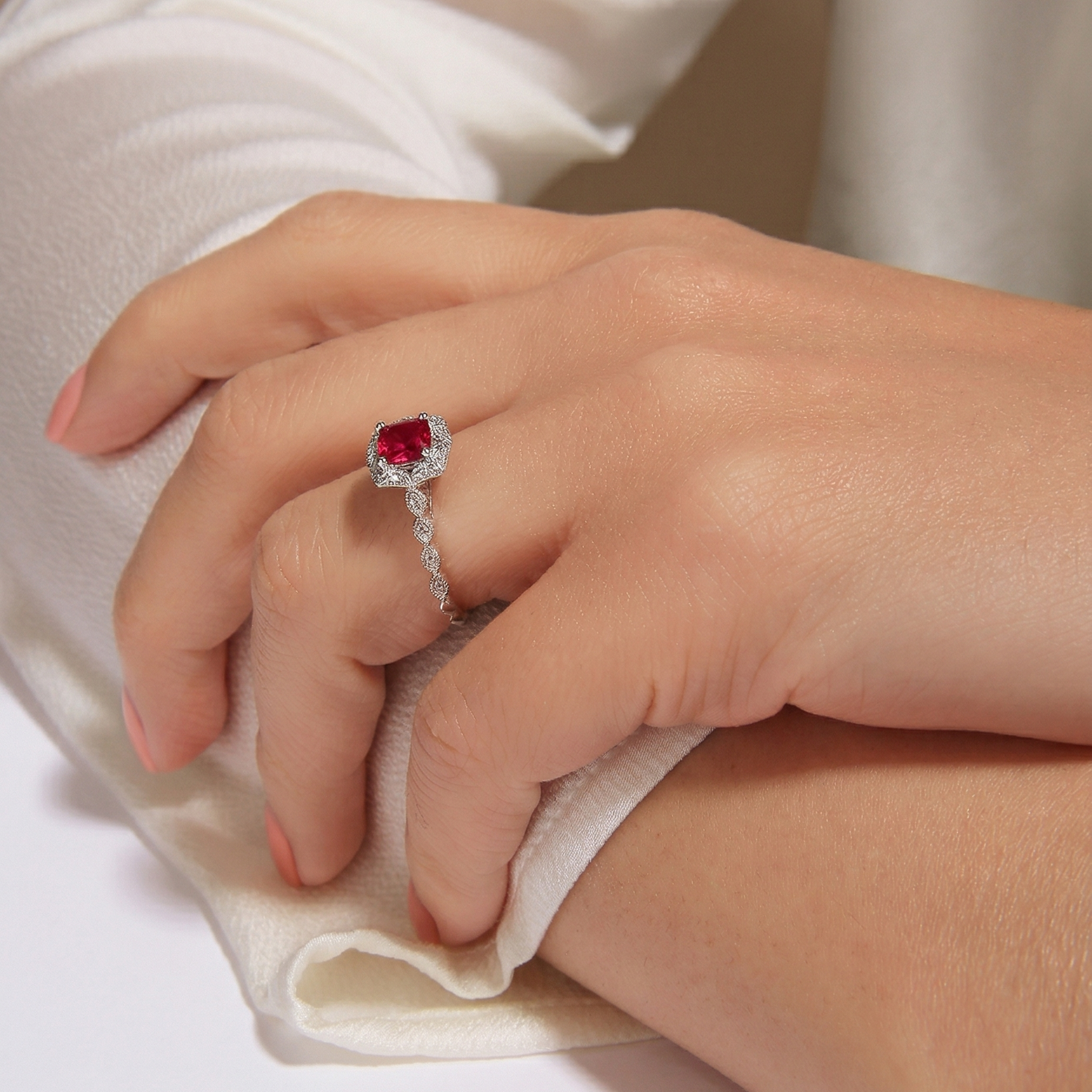 Harlow | 18ct White Gold 0.08ct tw Lab Grown Diamond and Created Ruby Vintage Ring
