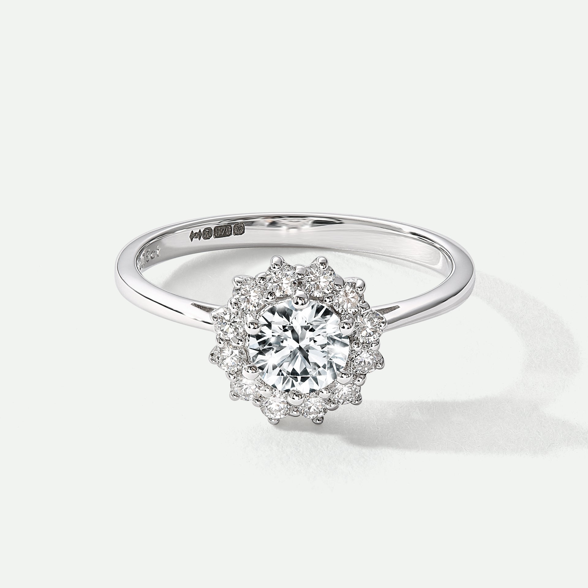 Lillian | 9ct White Gold 0.75ct tw Lab Grown Diamond Cluster Engagement Ring