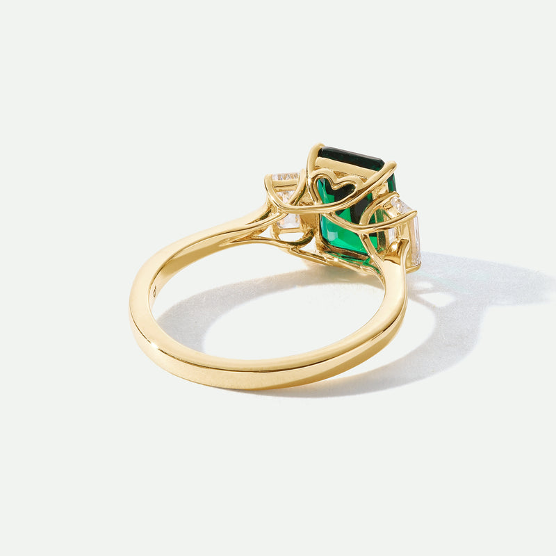 Murphy | 18ct Yellow Gold Created Emerald and Lab Grown Diamond Ring