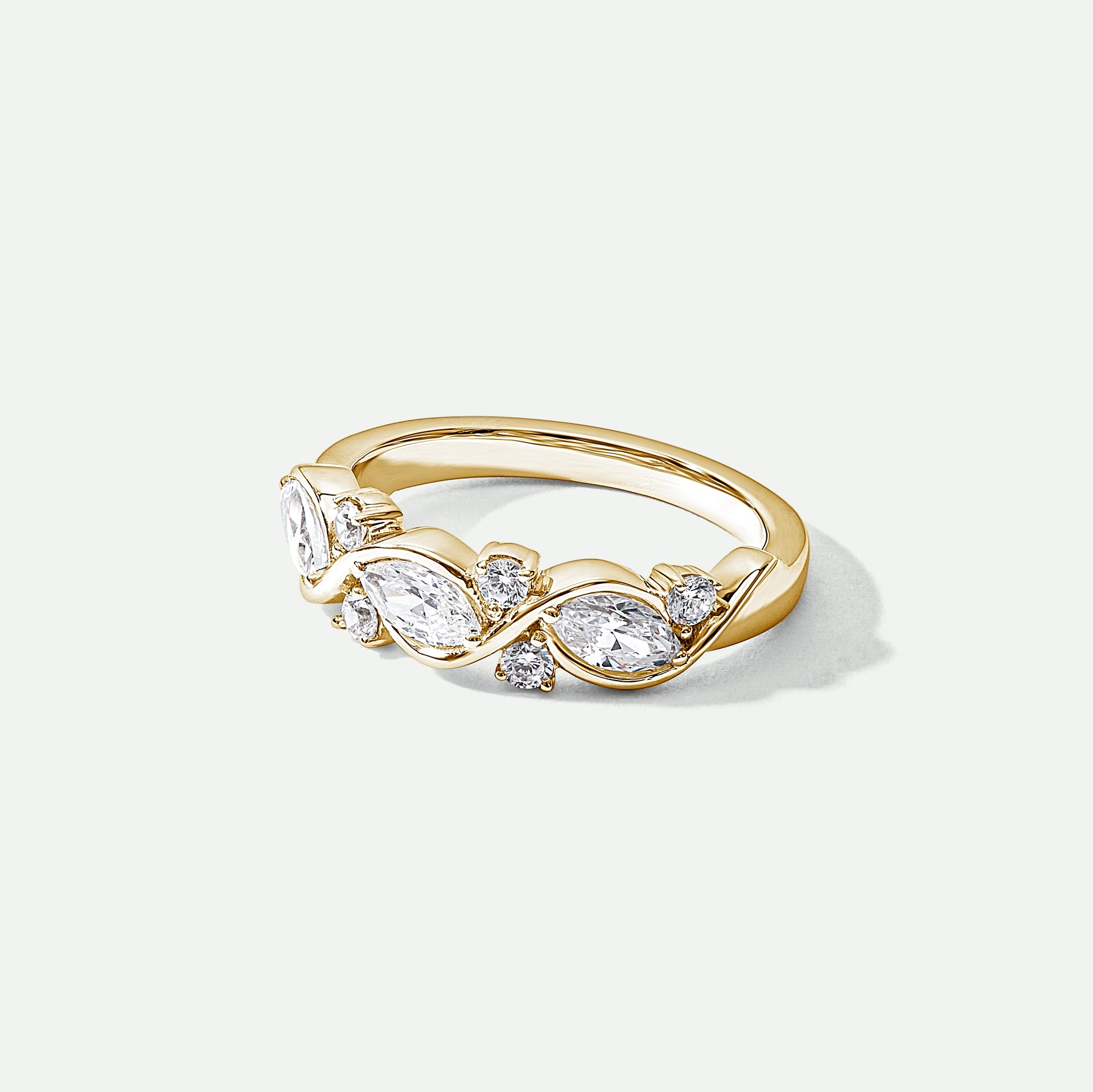 Liv | 9ct Yellow Gold 0.75ct tw FG/VS Lab Grown Diamond Entwined Band Ring