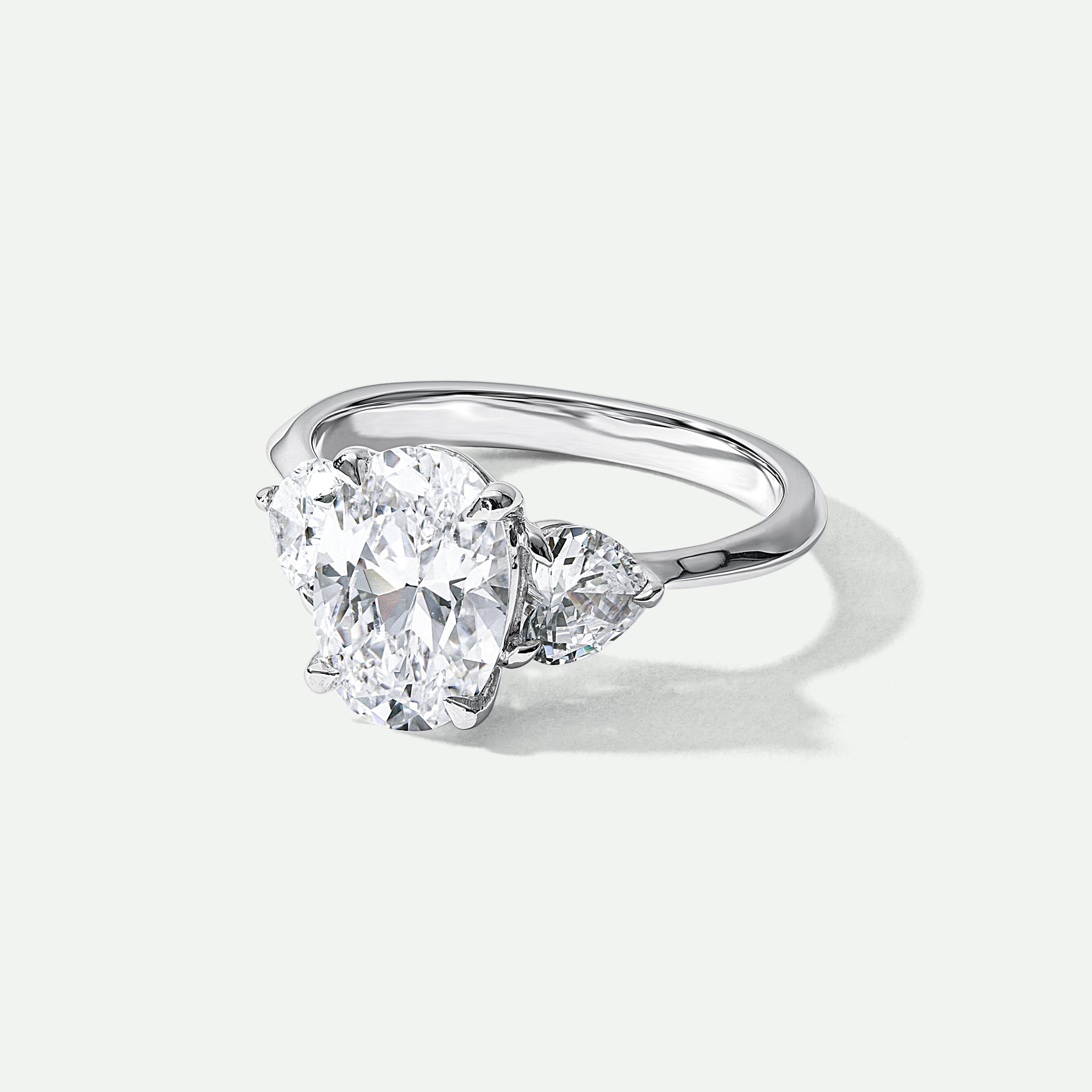 Texas | 18ct White Gold 3.00ct tw Oval and Hearts Lab Grown Diamond Trilogy Ring