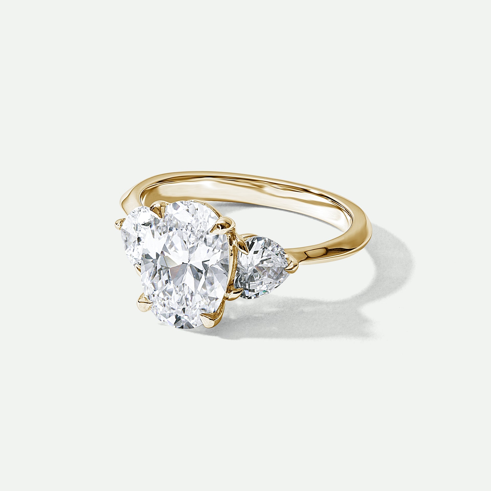 Texas | 18ct Yellow Gold 3.00ct tw Oval and Hearts Lab Grown Diamond Trilogy Ring