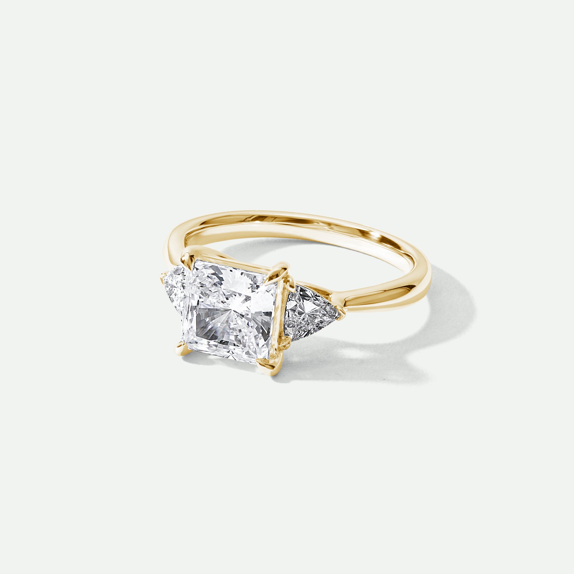 Austin | 18ct Yellow Gold 2.50ct tw Princess Cut and Trillion Cut Lab Grown Diamond Trilogy Ring