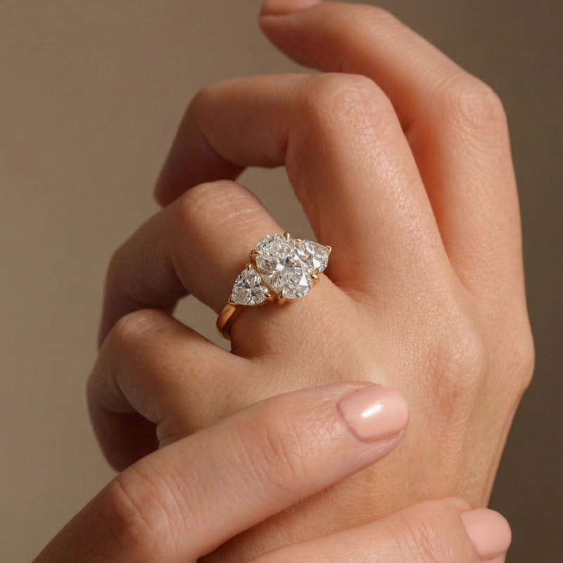 Texas | 18ct Yellow Gold 3.00ct tw Oval and Hearts Lab Grown Diamond Trilogy Ring