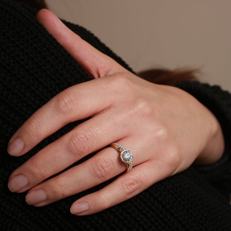 9ct gold diamond bridal set Clearance